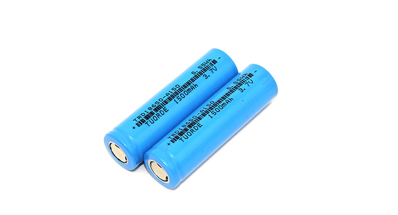 成人看片软件为电动车安全头盔锂成年人免费看片保驾续航