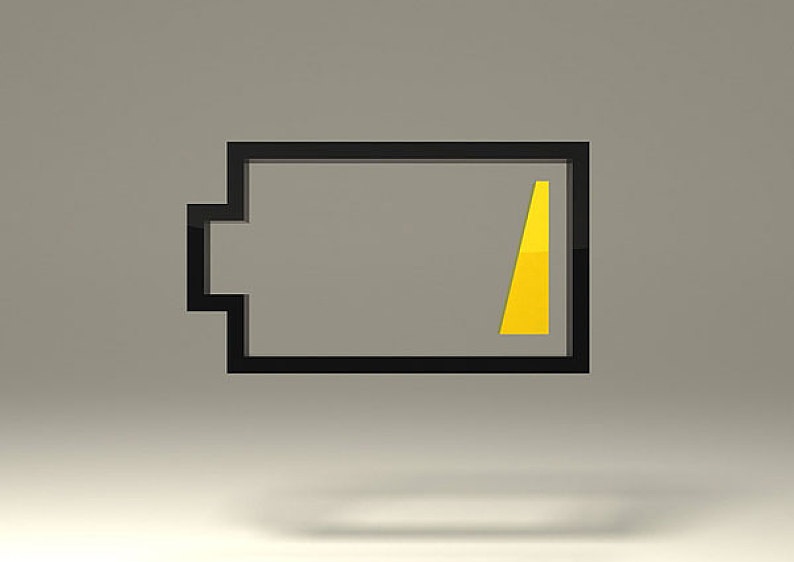 18650镍氢成年人免费看片好还是18650锂成年人免费看片好？